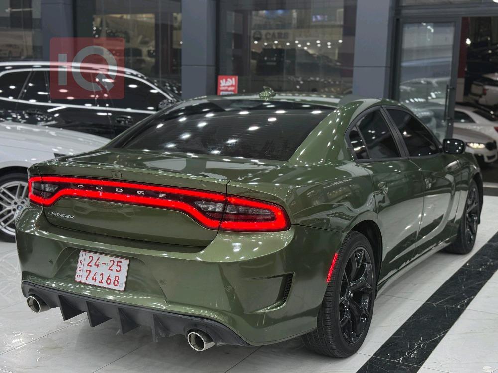 دودج تشارجر